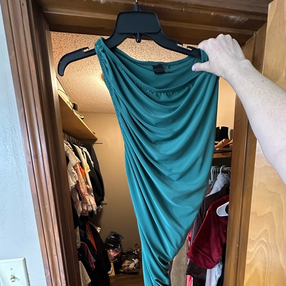 Norma Kamali Diana Dress - Picture 3 of 6